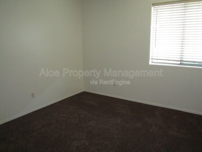 Building Photo - 18671 N Madison Rd