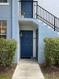 Building Photo - 3239 Clint Moore Rd
