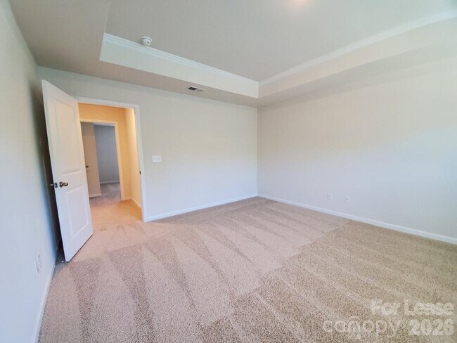 Building Photo - 3013 Lydney Cir