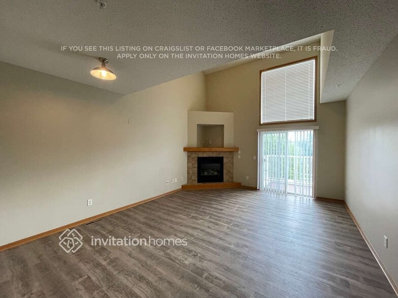Building Photo - 6515 Merrimac Ln N