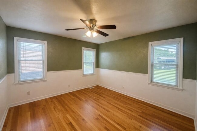 Building Photo - 2216 Downing St