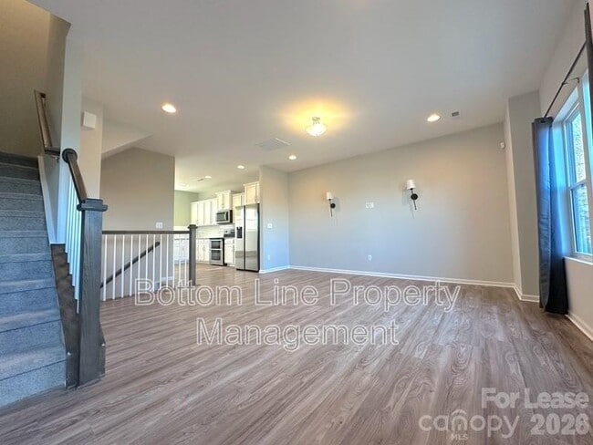 Building Photo - 14910 Meacham Farm Dr