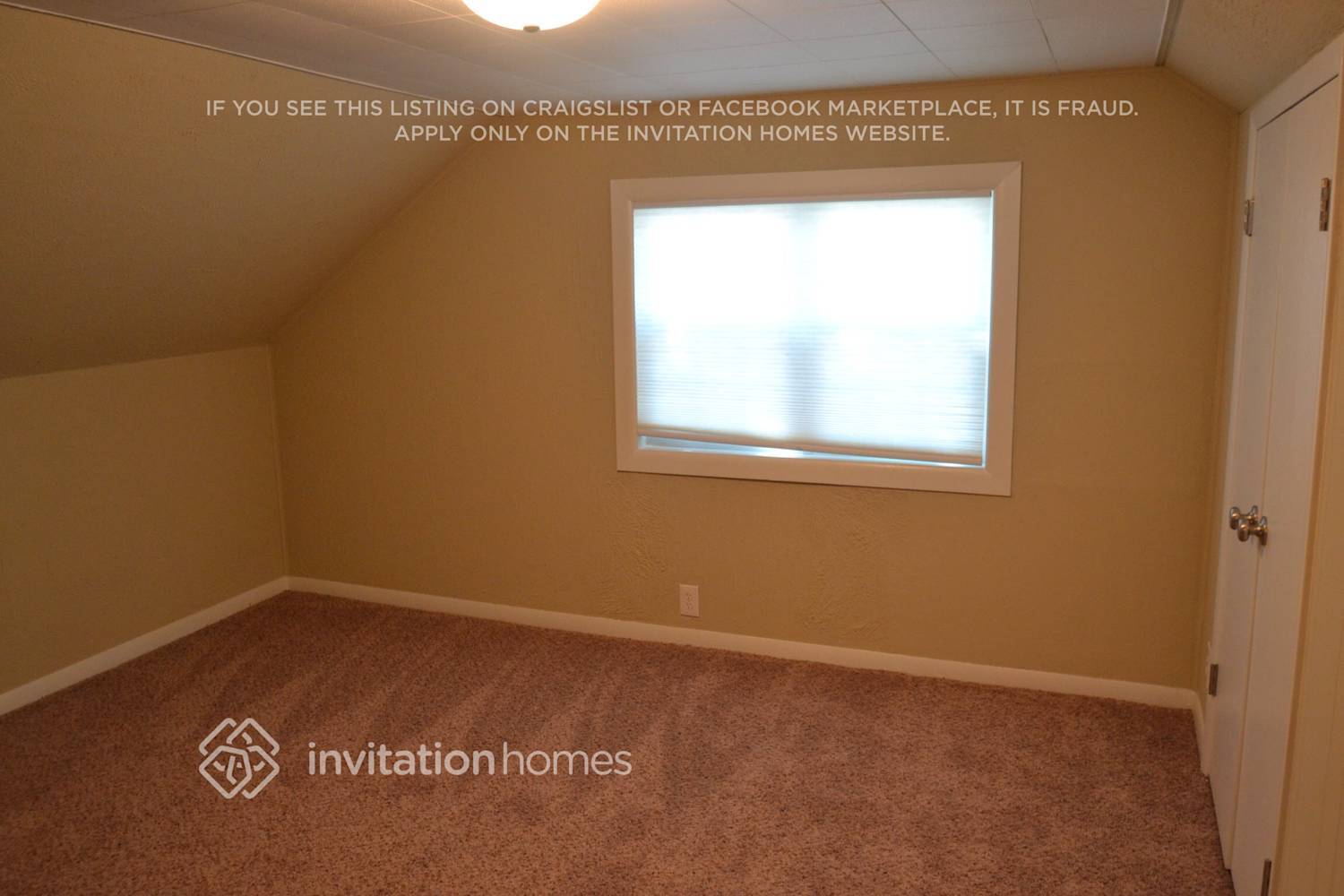 Building Photo - 5240 Lee St