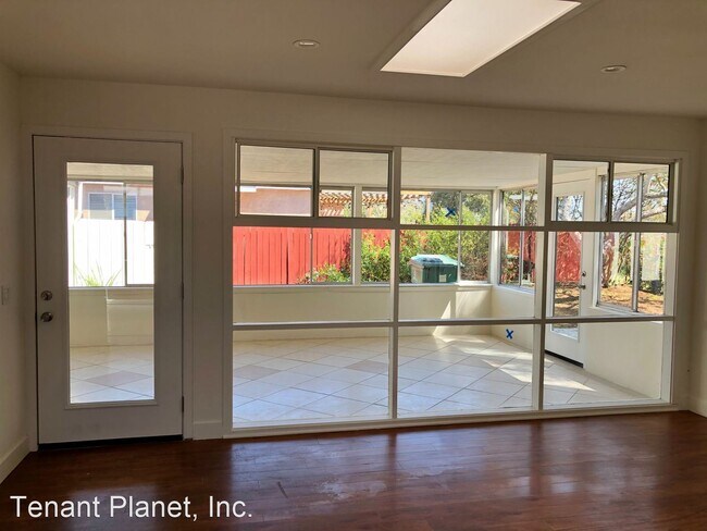 Building Photo - 3 br, 2 bath House - 5027 Glasgow Drive