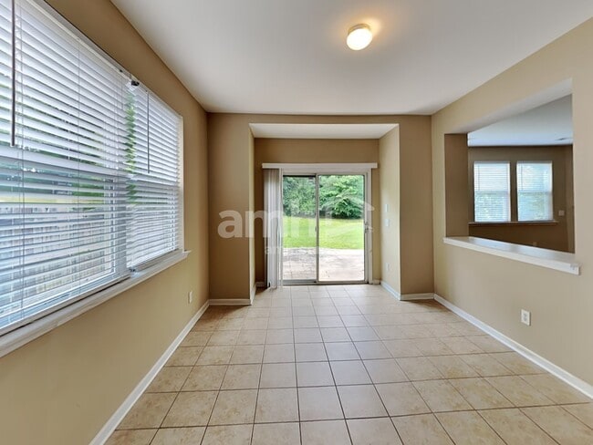 Building Photo - 330 Branch Valley Dr