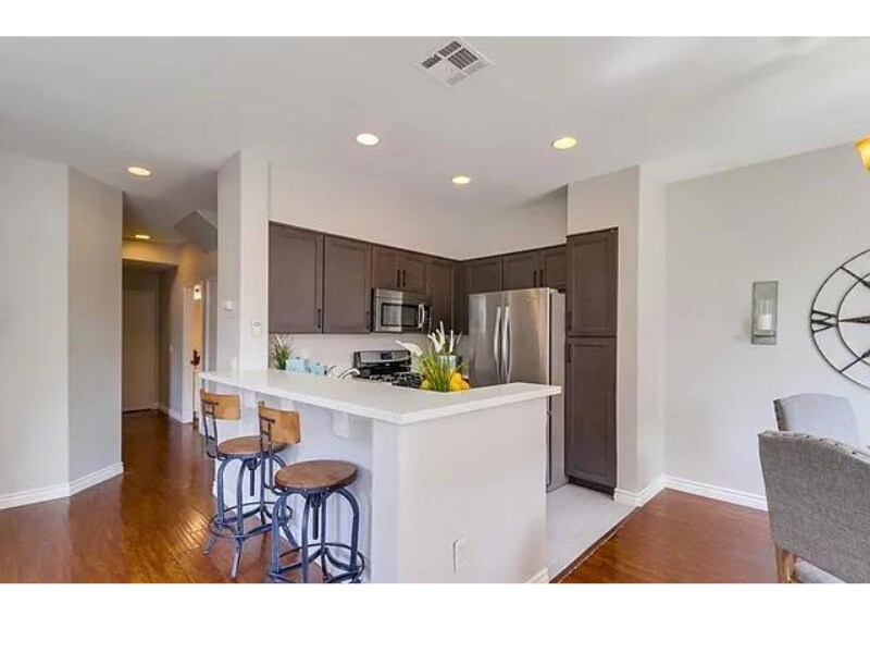 Building Photo - 5444 Mandarin Cove