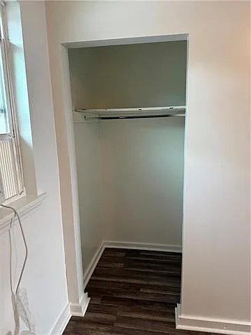 Building Photo - 321 Bengal Rd