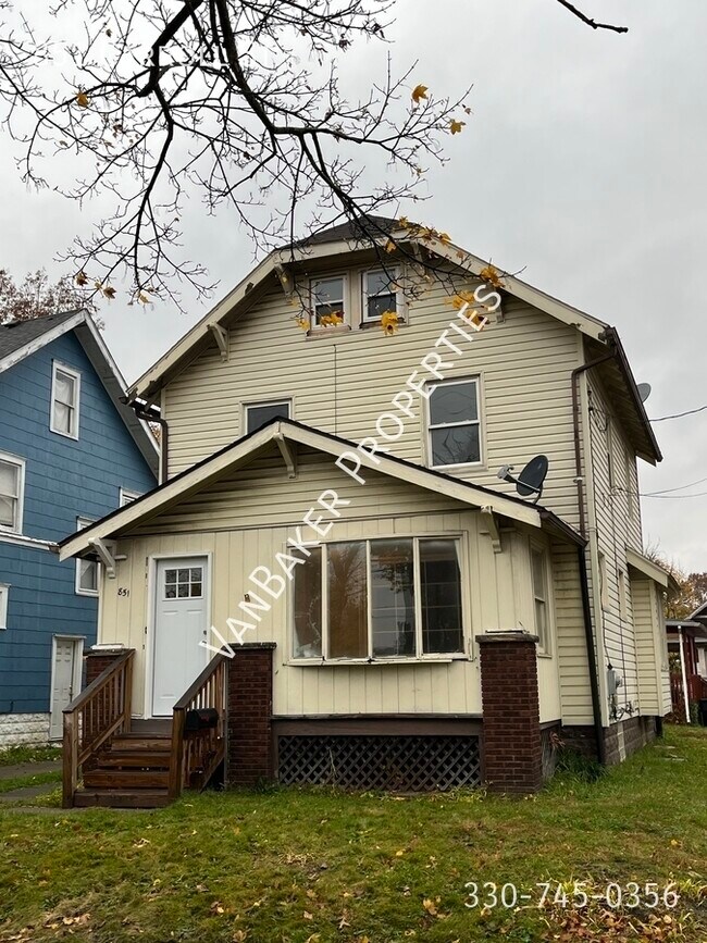 Primary Photo - 851 Carroll St