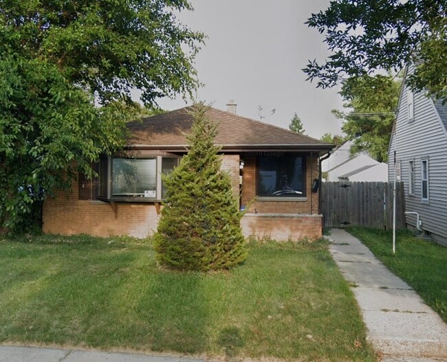 Building Photo - 4258 N 63rd St