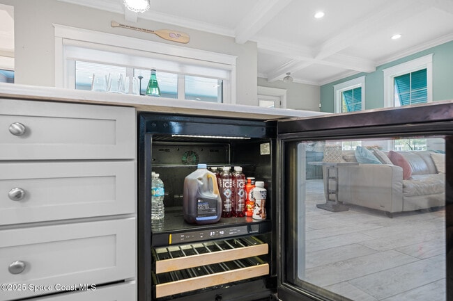 Building Photo - 14 Cottage Ct