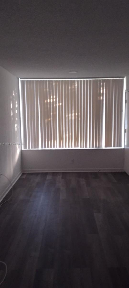 Building Photo - 2851 N Oakland Forest Dr
