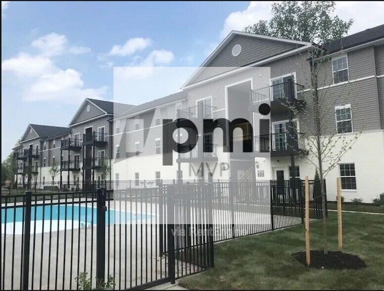 Interior Photo - Jefferson Pointe