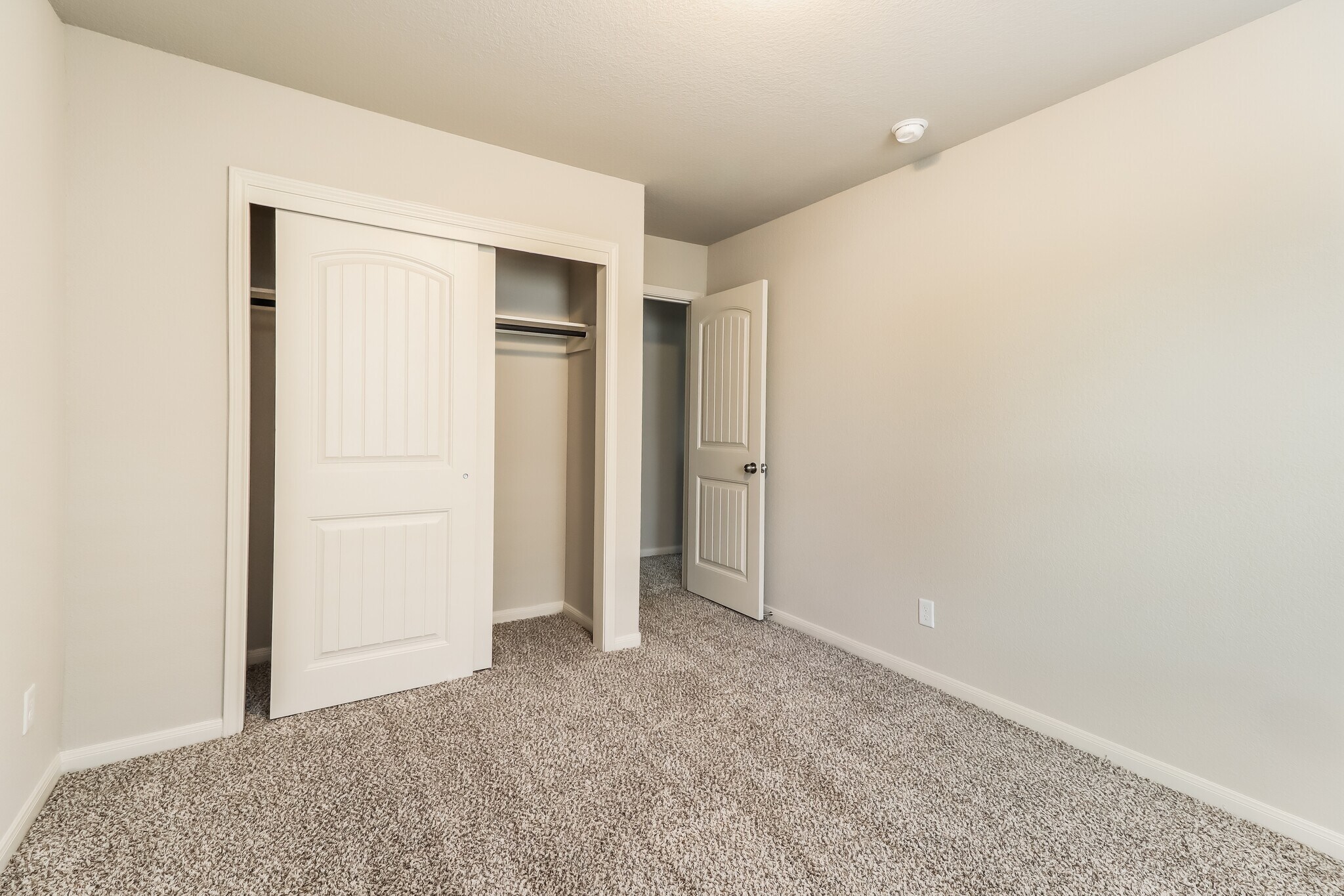 Building Photo - 7911 Fijian Cypress Dr