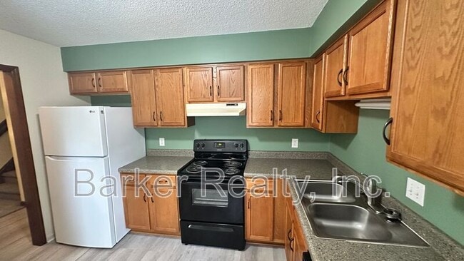 Building Photo - 4705 Fargo Ct