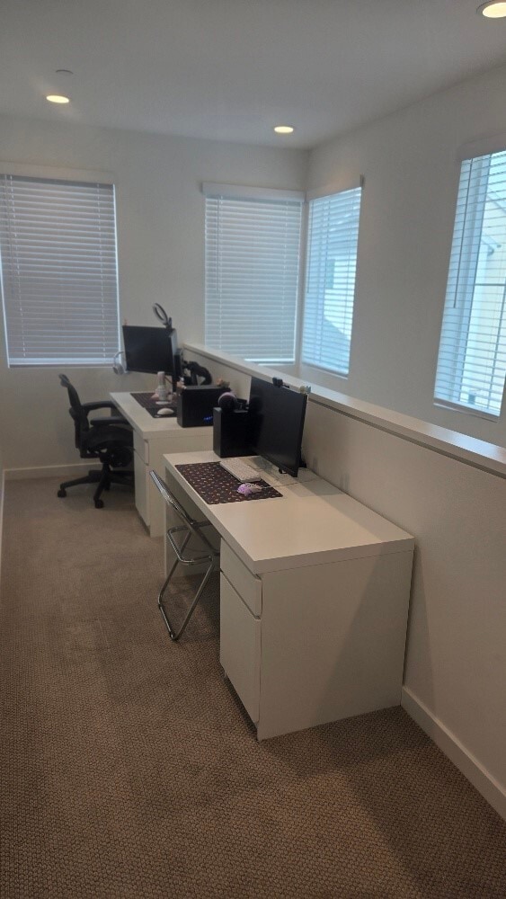 Building Photo - 2456 E Encanto Pso