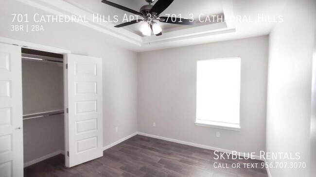 Building Photo - 701 Cathedral Hl