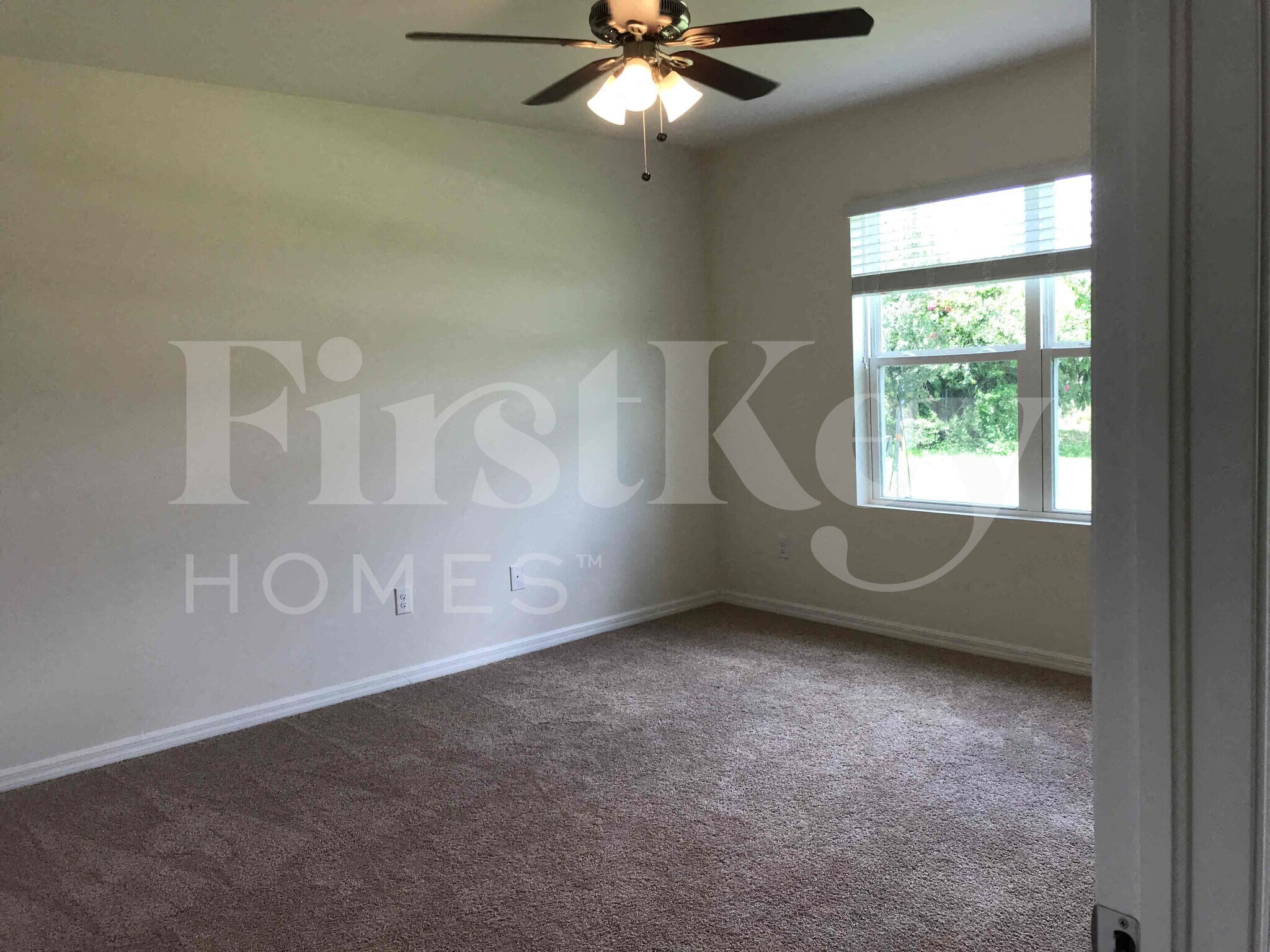 Building Photo - 629 SW 25th Terrace