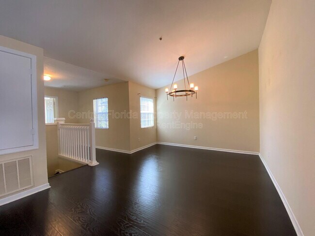 Building Photo - 6425 Agastia Ct