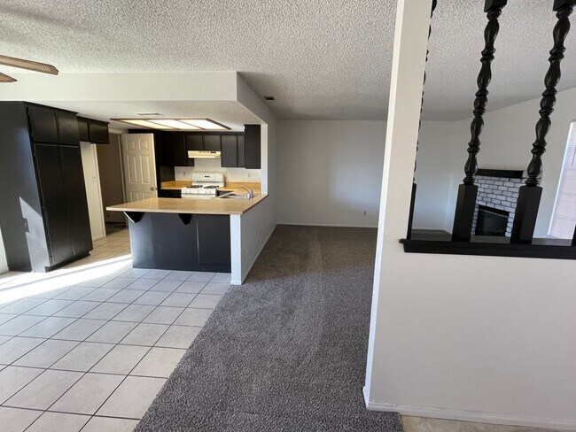 Building Photo - 20292 Thunderbird Rd