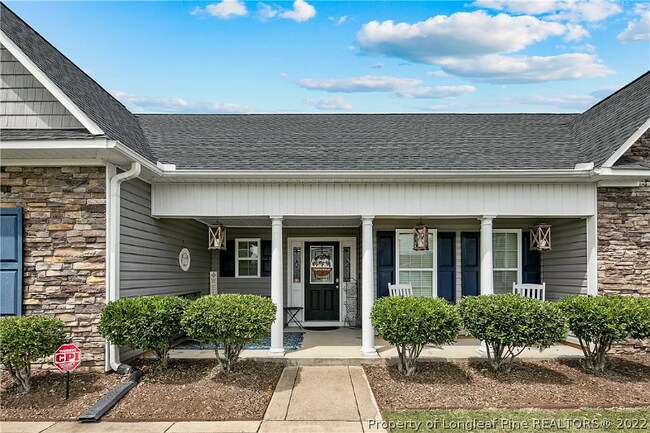 Building Photo - 397 Collinwood Dr