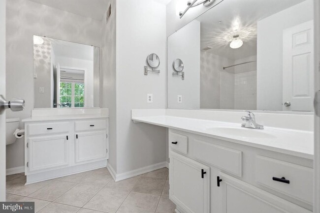 Building Photo - 46630 Drysdale Terrace