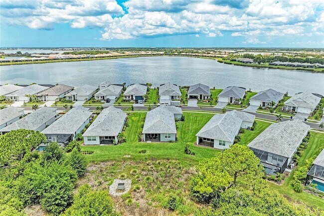 Building Photo - 1047 Waterline Ct