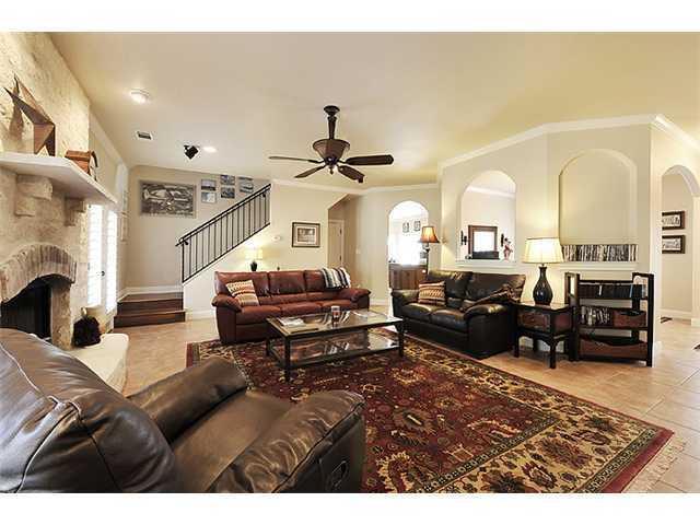 Building Photo - 644 Newport Dr