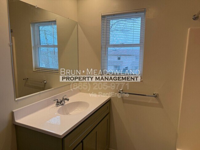 Building Photo - 2023 Belle Terra Rd