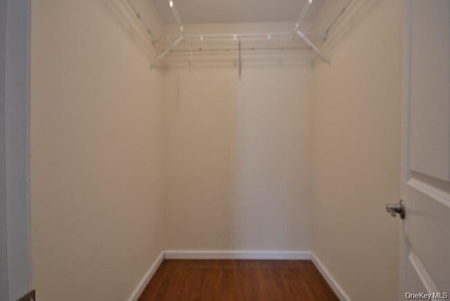 Building Photo - 346 Angelo Dr