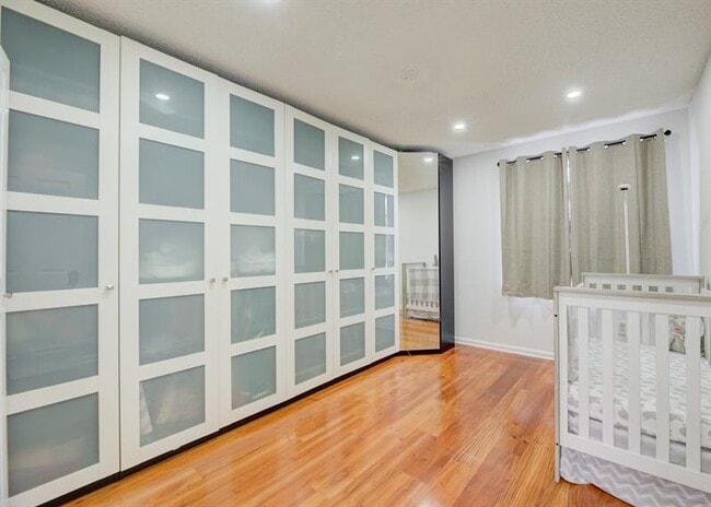 Building Photo - 724 NW 155th Terrace