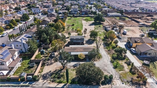 Building Photo - 41866 Magnolia St