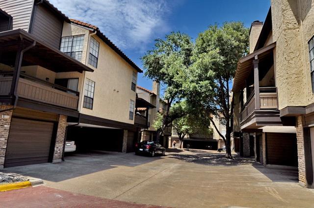 Building Photo - 5630 Spring Valley Rd