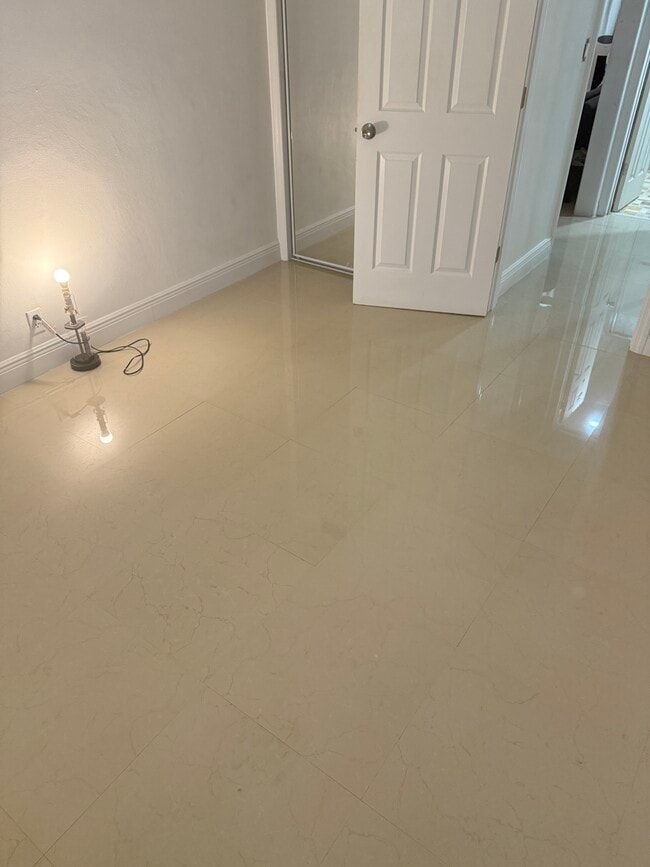 Building Photo - 1380 NW 43 Terrace