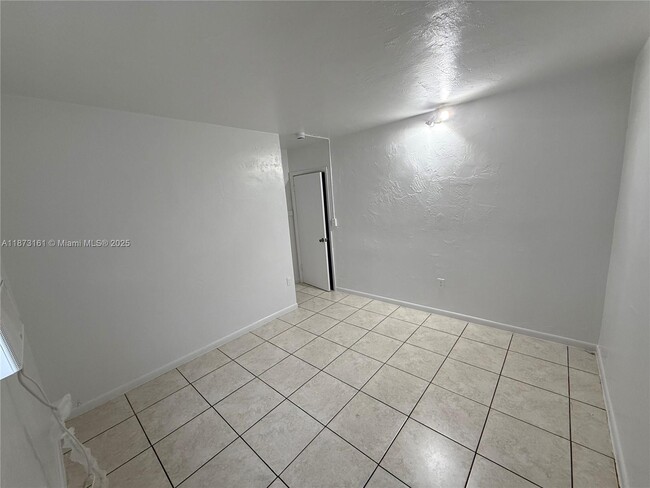 Building Photo - 160 NW 62nd St
