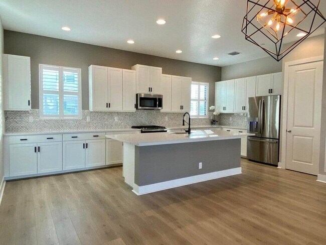 Building Photo - 12674 Machiavelli Way