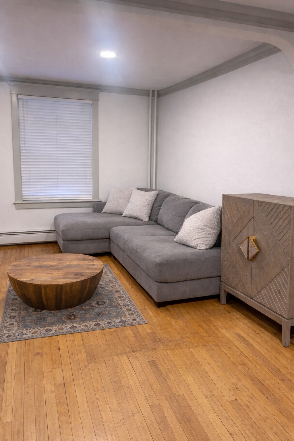 Building Photo - 324 E Michigan St