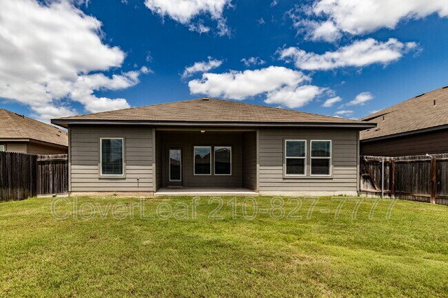 Building Photo - 2126 Silver Maple