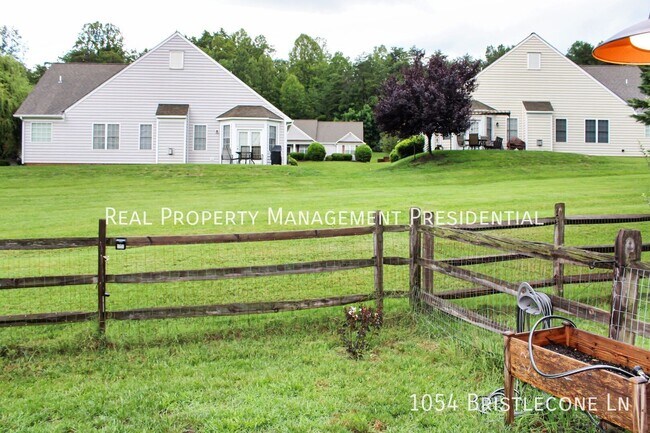 Building Photo - 1054 Bristlecone Ln