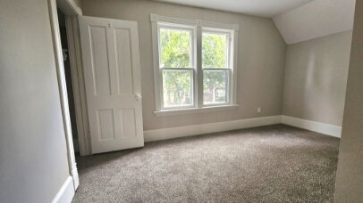 Building Photo - 3832 Harriet Ave