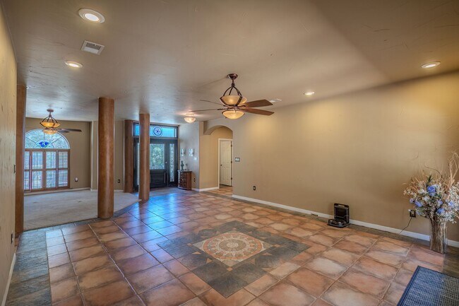 Building Photo - 111 Coker Ln