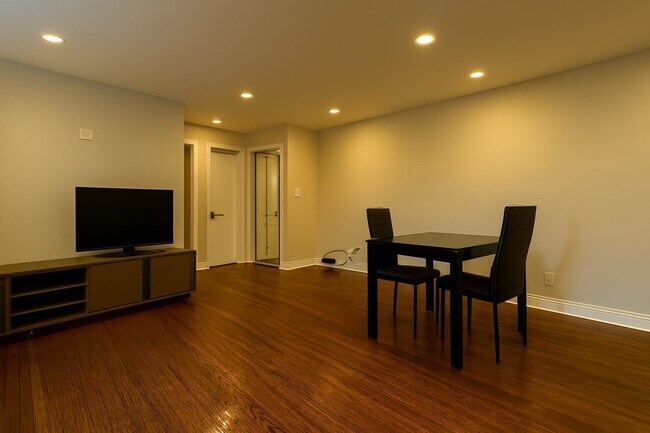 Building Photo - 8550 JFK Blvd E