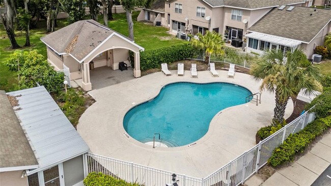 Building Photo - 1645 Windsor Oak Ct