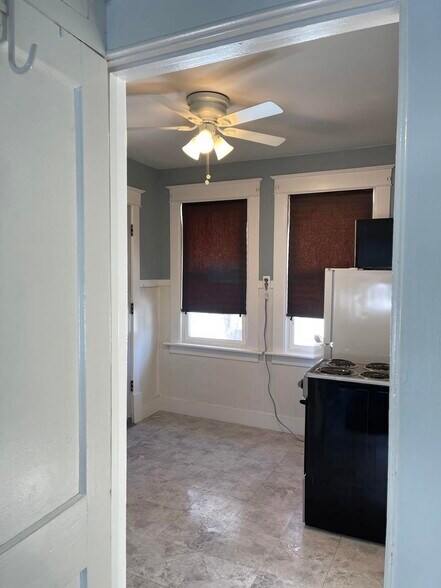 Building Photo - 81 Hagen Ave