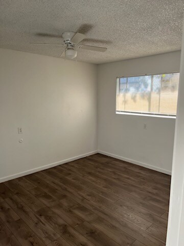 Building Photo - 1405 Eucalyptus Ave