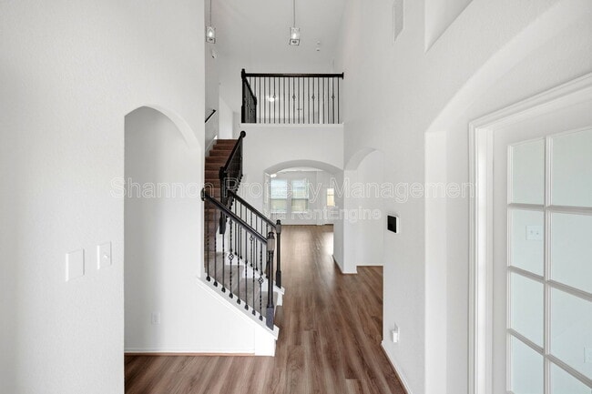 Building Photo - 5309 Camerford Ct