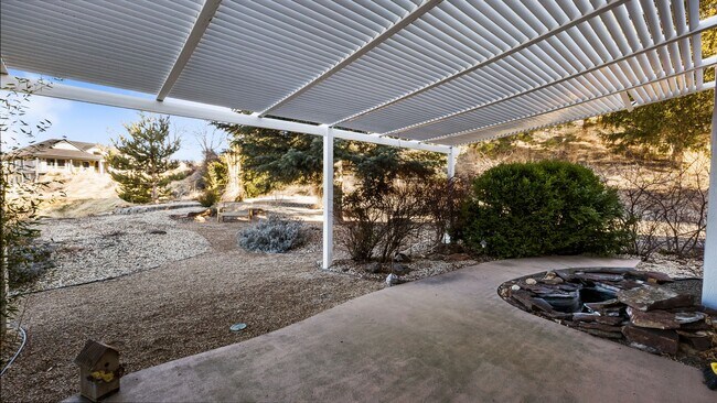 Building Photo - Beautiful Boise home