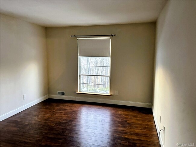 Building Photo - 11 The Rise