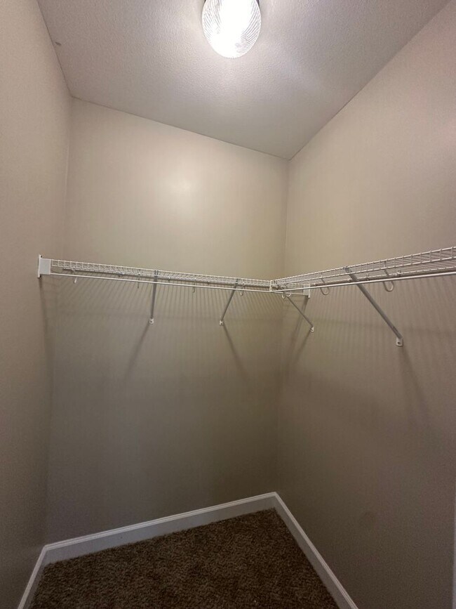 Building Photo - 115 Hayley Dr