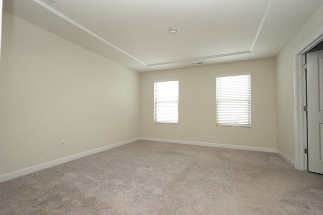 Building Photo - 12412 Larue Ln