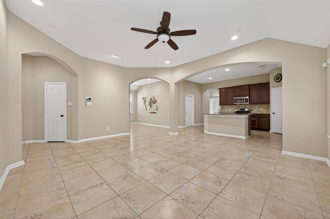 Building Photo - 13022 Clover Creek Point Ln